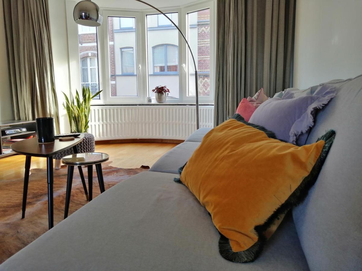 Large Apartment 800M From The Beach 90 Square Meters Ostenda Esterno foto