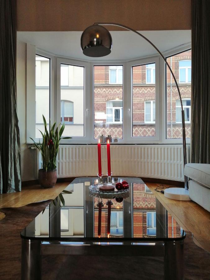 Large Apartment 800M From The Beach 90 Square Meters Ostenda Esterno foto